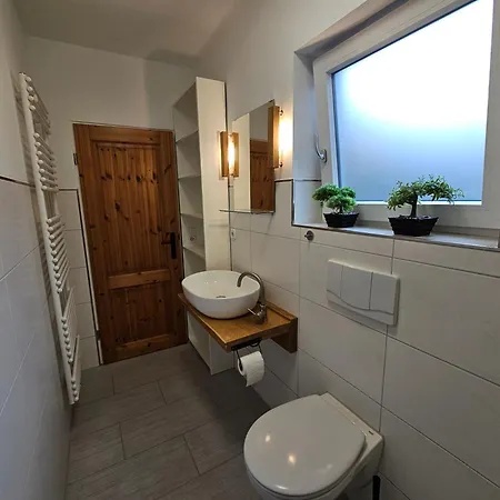 Haggi 35672 Apartment Uplengen